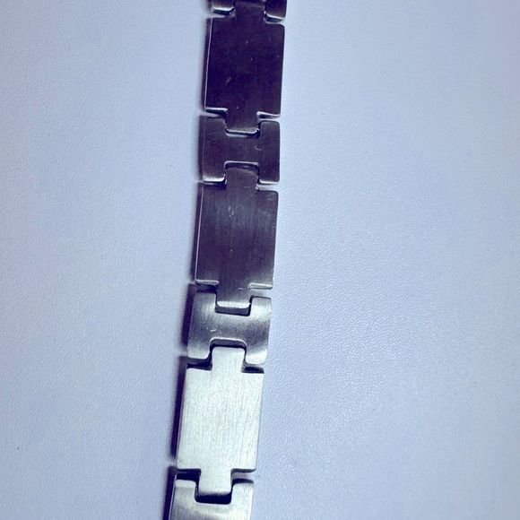 Silver Stainless Steel Rectangular Link Jewelry Bracelet - Picture 2 of 8